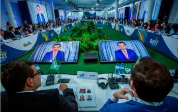 Bilionários precisam pagar mais impostos, diz Haddad no G20