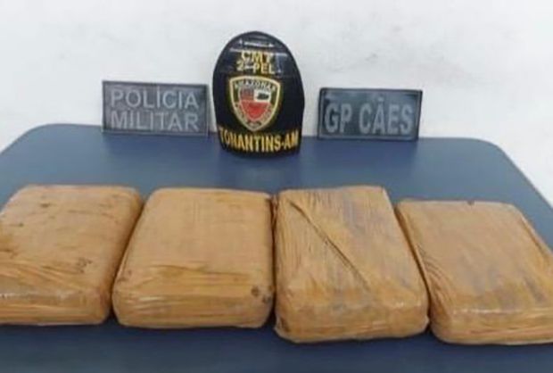Em Tonantins, mulher é presa com maconha escondida em saco com macaxeira
