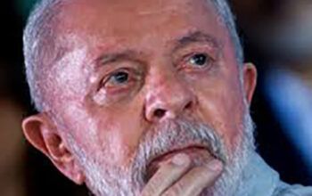 Presidente Lula disse estar triste com a morte de Piñera, ex-presidente do Chile; Piñera morreu após uma queda de helicóptero