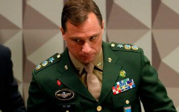 Mauro Cid, ex-ajudante de ordens de Bolsonaro é preso após vazamento de áudios