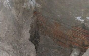 Detentos fazem buraco em cela de delegacia de Novo Aripuanã e  deram no pé