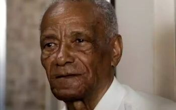 Revolta da Chibata - Filho de Almirante Negro responde a ofensas de comandante ao pai: “Herói do povo”