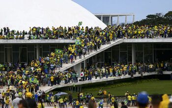 PGR é a favor de incluir foragidos em lista da Interpol