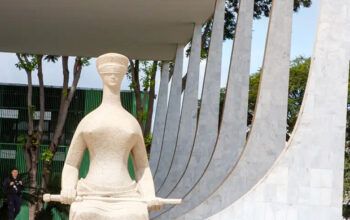 STF tem maioria para rejeitar pedido para Bolsonaro não ser preso