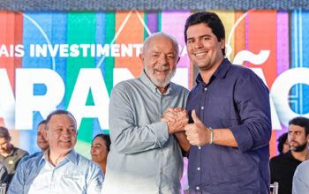 Lula renova concessão de porto e lança obras do Luz Para Todos