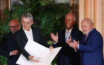 Chico Buarque celebra 80 anos: relembre a trajetória do ícone da MPB