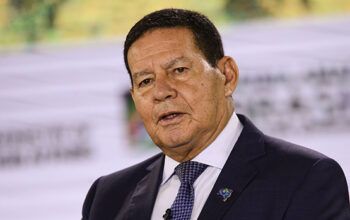 Direita se revolta com o STF: “Brasil vai virar fedentina de maconha”