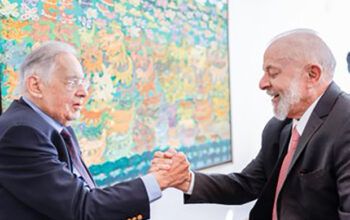 Lula visita FHC em SP e encontro dura cerca de meia hora