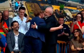 “Para revolucionar o país não precisa ler Marx, basta a Constituição”, diz Lula