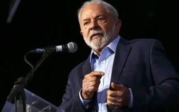 Avaliação positiva do governo Lula volta a crescer e chega a 54%, diz pesquisa Quaest