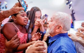 Lula nega satisfações a banqueiros: “Tenho que prestar contas ao povo pobre”