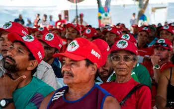 MST lança 700 candidatos nas eleições municipais com apoio de Lula e PT