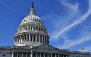 Presidente da Câmara dos EUA pede que Joe Biden renuncie ao cargo