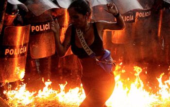 Protestos contra reeleição de Maduro deixam ao menos sete mortos na Venezuela