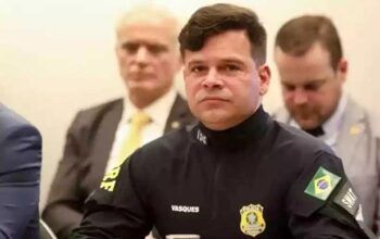 O ex-diretor continuará a enfrentar as restrições impostas e deve seguir as condições estabelecidas pelo STF para garantir sua liberdade provisória.