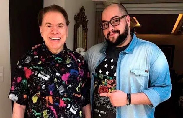 Neto fala sobre saúde de Silvio Santos no 9º dia de internação: “Momento difícil”