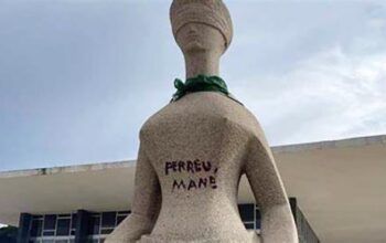 STF torna ré bolsonarista que pichou “Perdeu, Mané” na estátua da Justiça