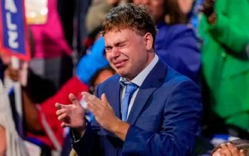 Trumpistas ofendem filho neurodivergente de vice de Kamala: “Chorão e estúpido”