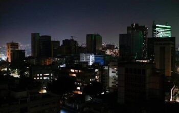 Venezuela sofre apagão e deixou a Venezuela na escuridão; governo de Maduro denuncia ‘sabotagem’