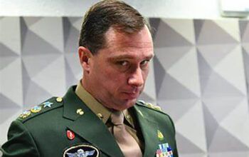 Cid e outros 4 militares perdem promoção no Exército em meio a investigações