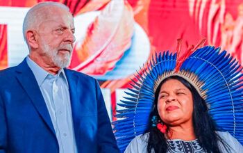 Lula chama Marco Temporal de “atentado aos povos indígenas” e critica Congresso