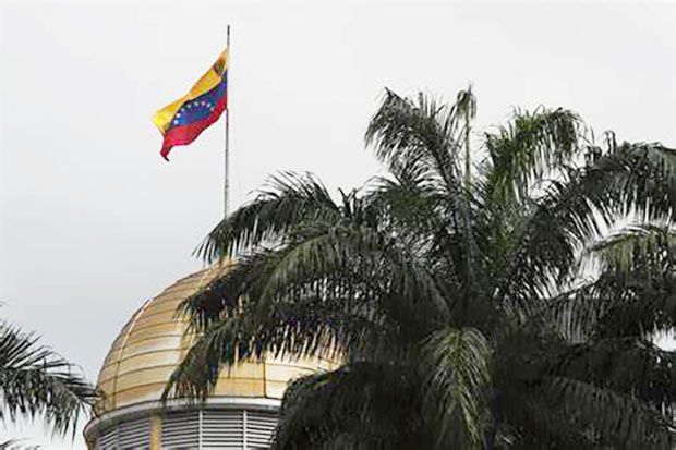 Venezuela revoga autorização do Brasil para representar Argentina na embaixada em Caracas