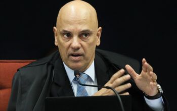 Ministro Alexandre de Moraes tira sigilo e envia inquérito sobre trama golpista à PGR