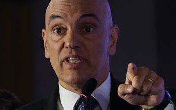 Moraes diz que o atentado de ontem não é um fato isolado do contexto, diz Moraes