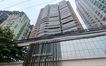 Atleta de futsal morre ao cair de 22 andares enquanto gravava um vídeo junto com o irmão