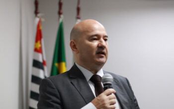 Cai delegado chefe da inteligência de Tarcísio por envolvimento com PCC