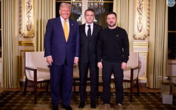 Macron promove encontro entre Trump e Zelensky no Palácio do Eliseu, em Paris