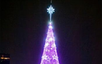 Maior árvore de Natal de São Paulo é inaugurada com 57 metros de altura e luzes no Parque Ibirapuera