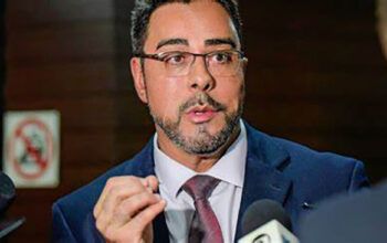 Marcelo Bretas, ex-juiz da Lava Jato perde mordomias após fotos em público