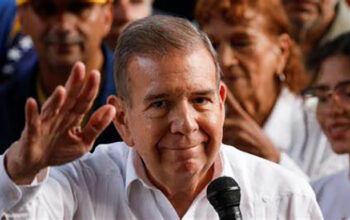 Nicolas Maduro alerta González para ter cuidado com palavras ou haverá consequências