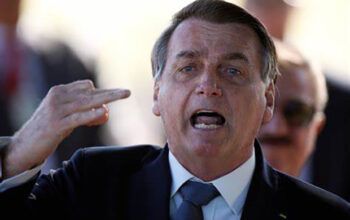 Pesquisa Datafolha aponta que 52% dos brasileiros acham que Bolsonaro tentou dar golpe para se manter no poder