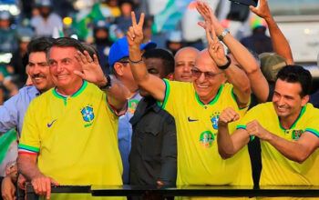 Professor Alcides, deputado bolsonarista é acusado de ter relações sexuais com um adolescente