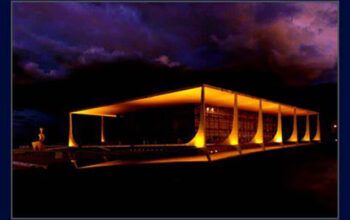 STF rejeita por 9 a 1 pedido de Bolsonaro para afastar Moraes do inquérito do golpe