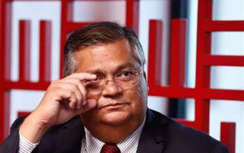 Flávio Dino dá 30 dias para publicação de regras sobre uso de emendas