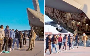 Imigrantes são deportados dos EUA usando aviões militares