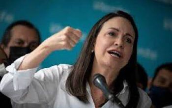 Maria Corina, opositora de Maduro é solta após detenção relâmpago na Venezuela