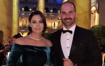 Michelle e Eduardo Bolsonaro não puderam entrar no Capitólio para acompanhar a posse de Donald Trump e ficam de fora