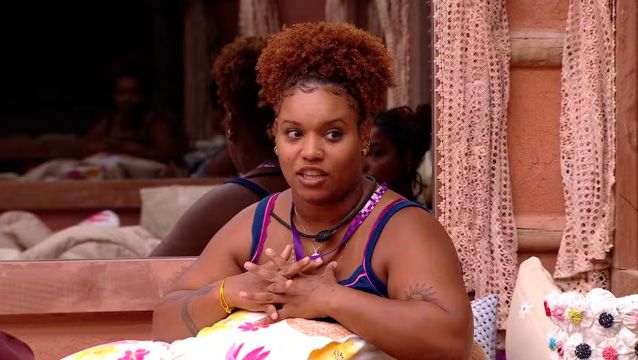 BBB 25- Após discutir com Vilma no BBB 25, Camilla opina: 'Acho ela muito arrogante, muito ruim de onda'