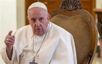 Católicos do mundo inteiro se unem em oração por papa Francisco