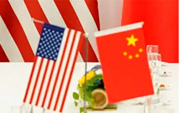 China impõe medidas contra empresas americanas Google, Calvin Klein e Tommy Hilfiger