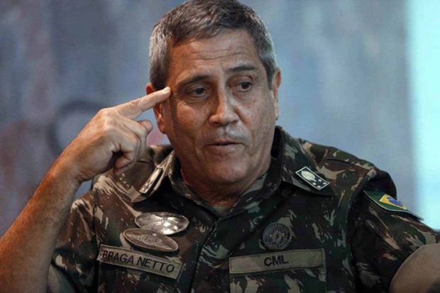 Dinheiro para matar Lula e Moraes foi entregue por Braga Netto em sacola de vinho