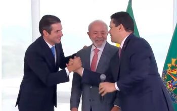 Lula recebe Motta e Alcolumbre e destaca “compromisso com democracia”