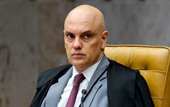 Moraes derruba sigilo de delação de Mauro Cid