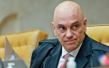 Moraes nega pedido de Bolsonaro para defesa de denúncia em 83 dias