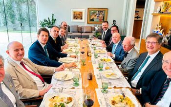 PGR Paulo Gonet almoça com bolsonaristas Salles, Ives Gandra Filho e Marco Aurélio Mello