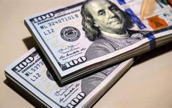 Dólar cai e fecha a R$ 5,74; Bolsa desencanta pela segunda vez com elevação de 2,64%, aos 128.957 pontos